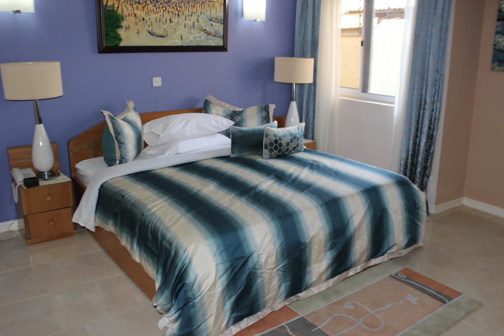 Alma House Hotel Akra Dış mekan fotoğraf