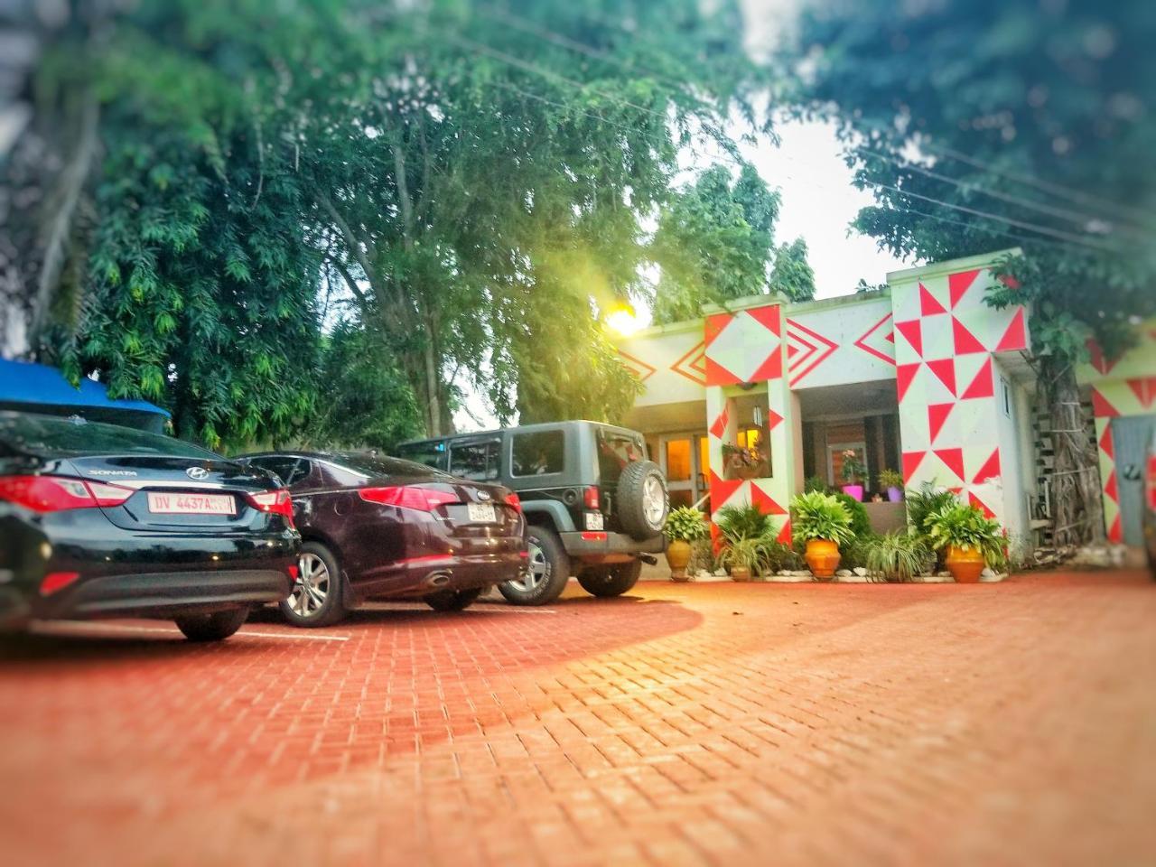 Alma House Hotel Akra Dış mekan fotoğraf